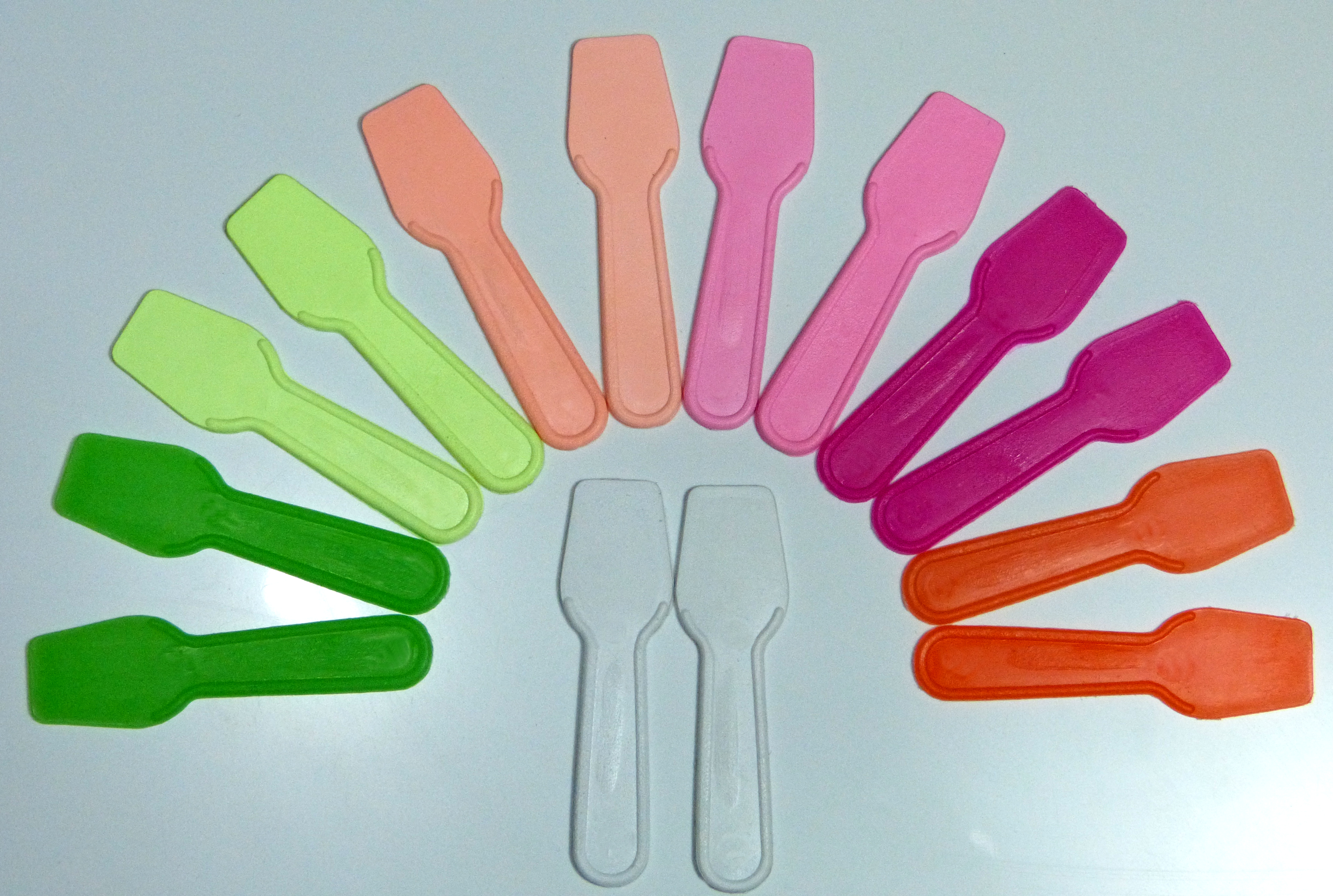 Cuchara Clásica Pastel 7 cm